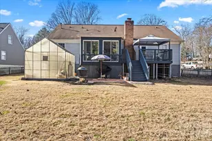 2036 Killarney Pl, Charlotte, NC 28262 - Photo 32