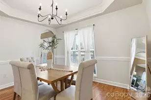 2712 25th St NE, Hickory, NC 28601 - Photo 16