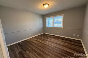 1230 18th Ave NE, Hickory, NC 28601 - Photo 22