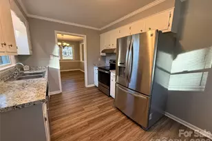 1230 18th Ave NE, Hickory, NC 28601 - Photo 10