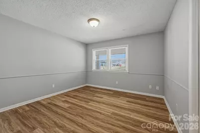 1230 18th Avenue NE, Hickory, NC 28601 - Photo 24