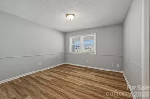 1230 18th Ave NE, Hickory, NC 28601 - Photo 24