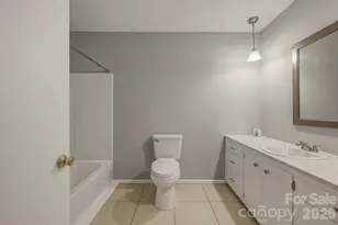 1230 18th Ave NE, Hickory, NC 28601 - Photo 28