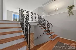 1230 18th Ave NE, Hickory, NC 28601 - Photo 6