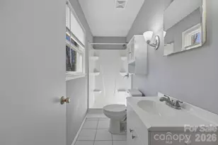 1230 18th Ave NE, Hickory, NC 28601 - Photo 22