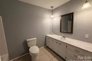 1230 18th Ave NE, Hickory, NC 28601 - Photo 20