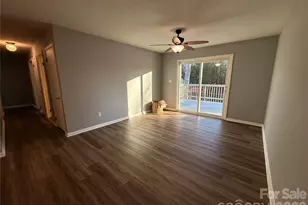 1230 18th Ave NE, Hickory, NC 28601 - Photo 18