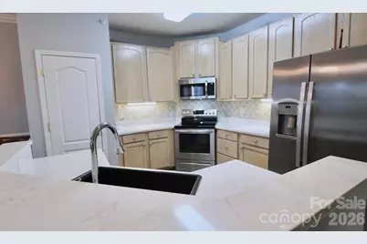 1364 21st Avenue NE, Hickory, NC 28601 - Photo 12