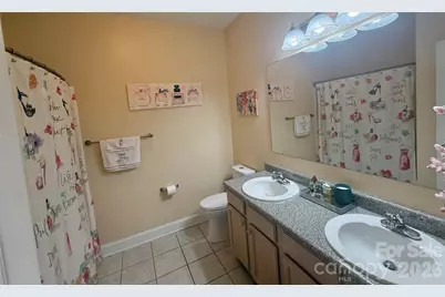1364 21st Avenue NE, Hickory, NC 28601 - Photo 18
