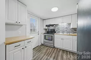 316 23rd St NW, Hickory, NC 28601 - Photo 8