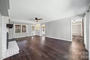 405 Bratton Ave, York, SC 29745 - Photo 6