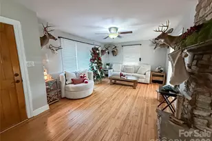 135 Bent Twig Dr, Statesville, NC 28677 - Photo 10