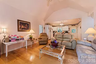 650 Creekside Dr, Maggie Valley, NC 28751 - Photo 20