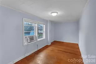 215 King Street S, Gastonia, NC 28052 - Photo 26