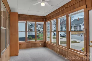 215 King Street S, Gastonia, NC 28086 - Photo 4