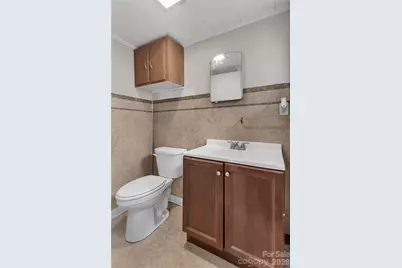 215 King Street S, Gastonia, NC 28086 - Photo 28