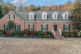 14320 Youngblood Rd, Charlotte, NC 28278 - Photo 1