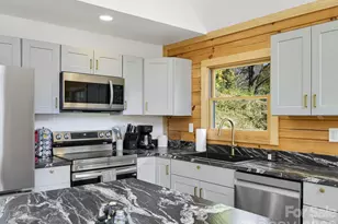 194 Fox Run Rd, Canton, NC 28716 - Photo 10