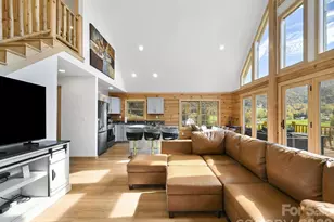 194 Fox Run Rd, Canton, NC 28716 - Photo 4