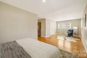 3226 Charlyne Dr, Hendersonville, NC 28792 - Photo 34