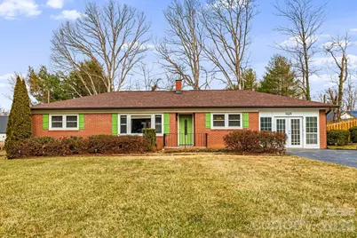 3226 Charlyne Drive, Hendersonville, NC 28792 - Photo 2