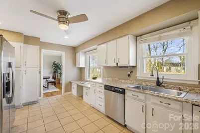 3226 Charlyne Drive, Hendersonville, NC 28792 - Photo 20