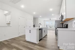 110 Synandra Dr, Mooresville, NC 28117 - Photo 6