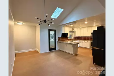 2333 Lakeview Circle, Matthews, NC 28105 - Photo 18