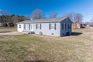 2702 S Post Rd, Shelby, NC 28152 - Photo 2