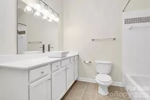 450 New Bern Station Ct, Charlotte, NC 28209 - Photo 14