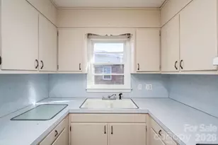 828 E Main St, Shelby, NC 28150 - Photo 16