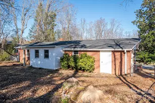 828 E Main St, Shelby, NC 28150 - Photo 44