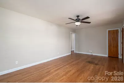 828 E Main Street, Shelby, NC 28150 - Photo 12