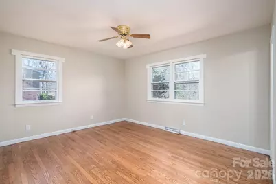 828 E Main Street, Shelby, NC 28150 - Photo 22