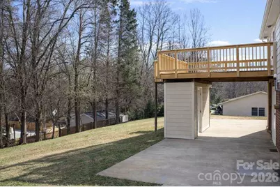 1312 Oak Hill Drive, Newton, NC 28658 - Photo 4