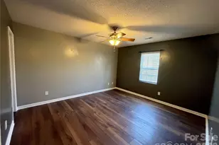 308 Springhill Ln, Maiden, NC 28650 - Photo 8