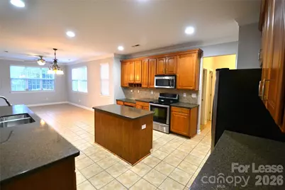 910 Springwood Drive, Waxhaw, NC 28173 - Photo 10