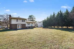 420 Colony Acres Dr, Charlotte, NC 28217 - Photo 22