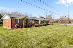 6443 Roanoke Dr, Kannapolis, NC 28081 - Photo 2