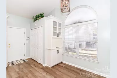 6425 Tunston Lane, Charlotte, NC 28269 - Photo 16