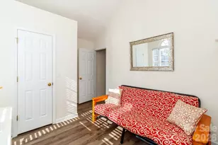 6425 Tunston Ln, Charlotte, NC 28269 - Photo 26