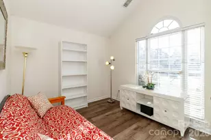 6425 Tunston Ln, Charlotte, NC 28269 - Photo 24