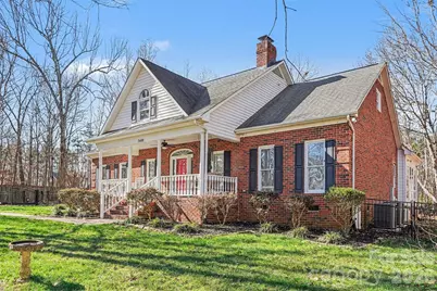 7408 Mockingbird Lane, Waxhaw, NC 28173 - Photo 2