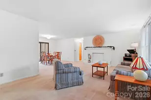 465 Mountain Laurel Dr, Columbus, NC 28722 - Photo 2