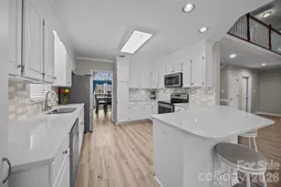 1451 Pine Needle Ln, Mooresville, NC 28115 - Photo 2