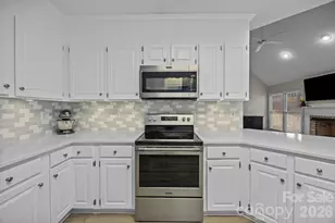 1451 Pine Needle Ln, Mooresville, NC 28115 - Photo 10