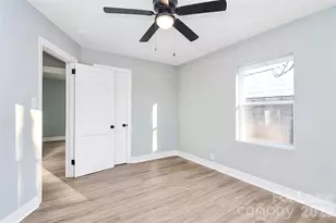 1521 Effingham Rd, Charlotte, NC 28208 - Photo 10