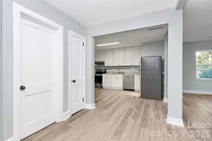 1521 Effingham Rd, Charlotte, NC 28208 - Photo 6