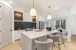 706 September Ln, Charlotte, NC 28208 - Photo 8