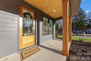 706 September Ln, Charlotte, NC 28208 - Photo 2